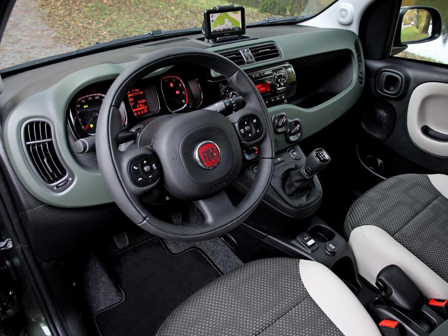  Fiat Panda Trekking Natural Power 2012 года  (фото 5 из 6)